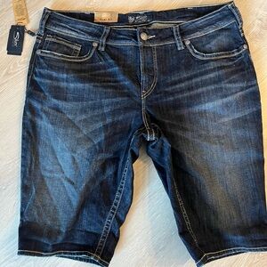 Silver Suki Denim Bermuda Shorts 20 NWT
